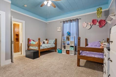 102 S Hogan Street Holland TX 76534