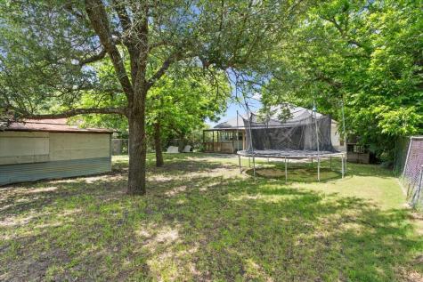 102 S Hogan Street Holland TX 76534