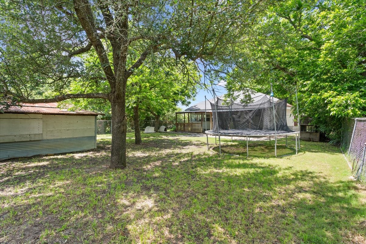 102 S Hogan Street Holland TX 76534