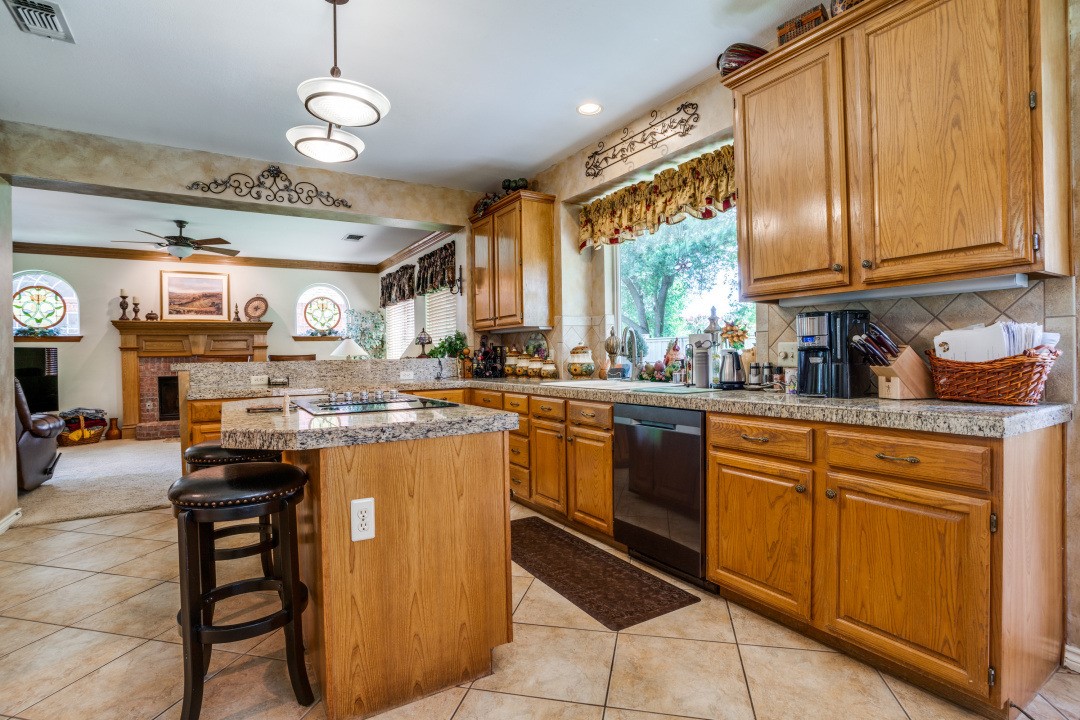 1716 Cross Point Road Mckinney TX 75072