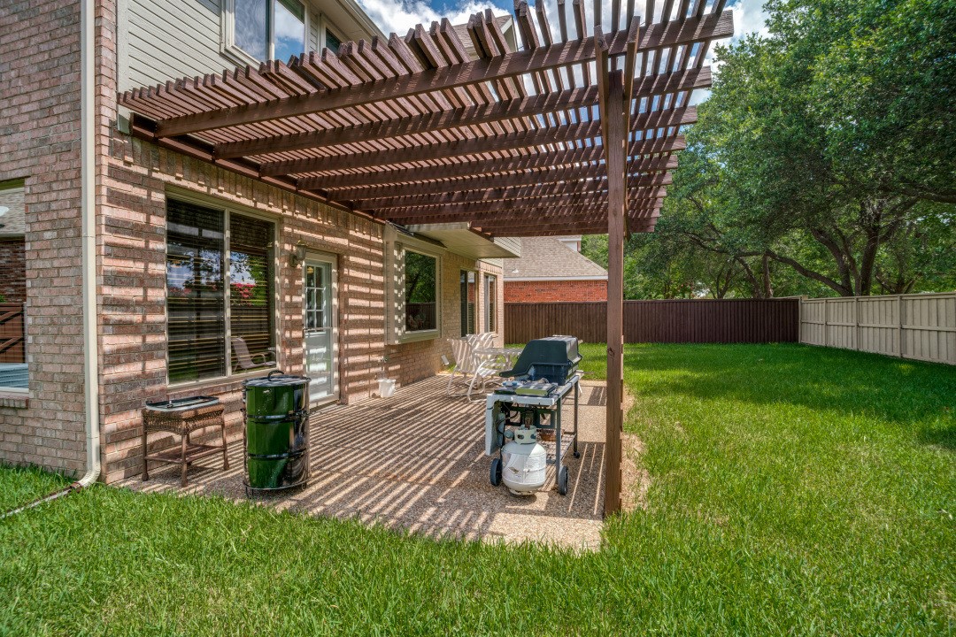1716 Cross Point Road Mckinney TX 75072