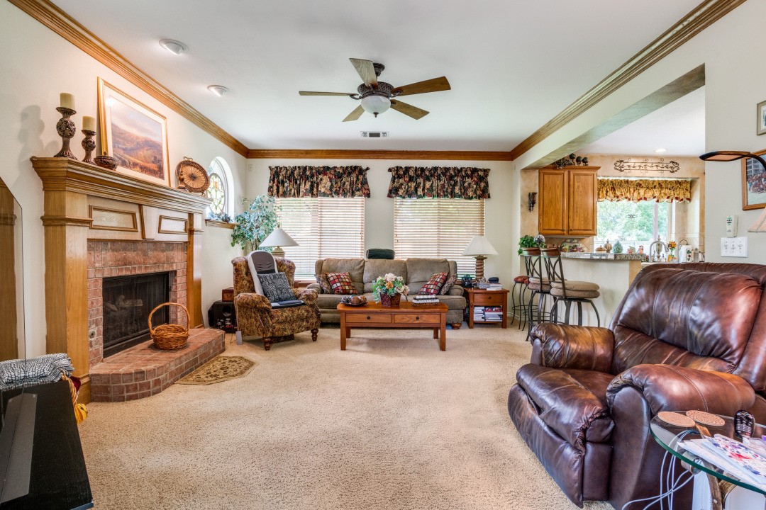1716 Cross Point Road Mckinney TX 75072