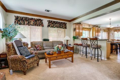 1716 Cross Point Road Mckinney TX 75072