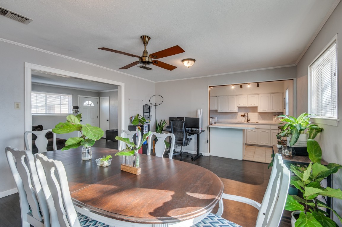3725 Eastridge Drive Haltom City TX 76117