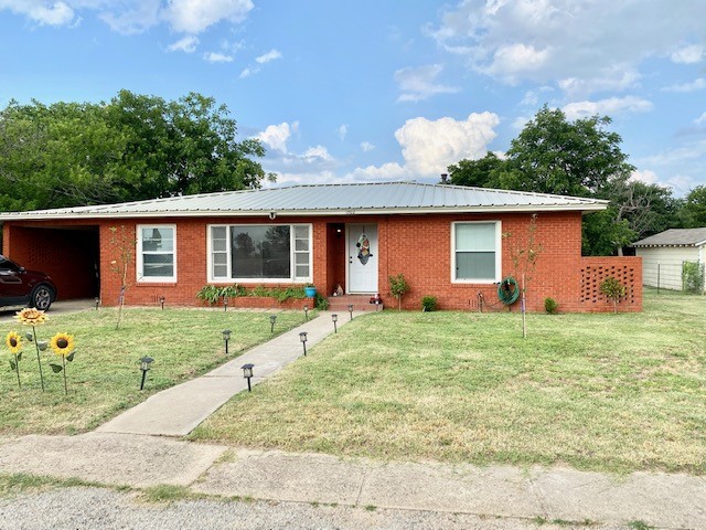 1702 Cline Street Goldthwaite TX 76844