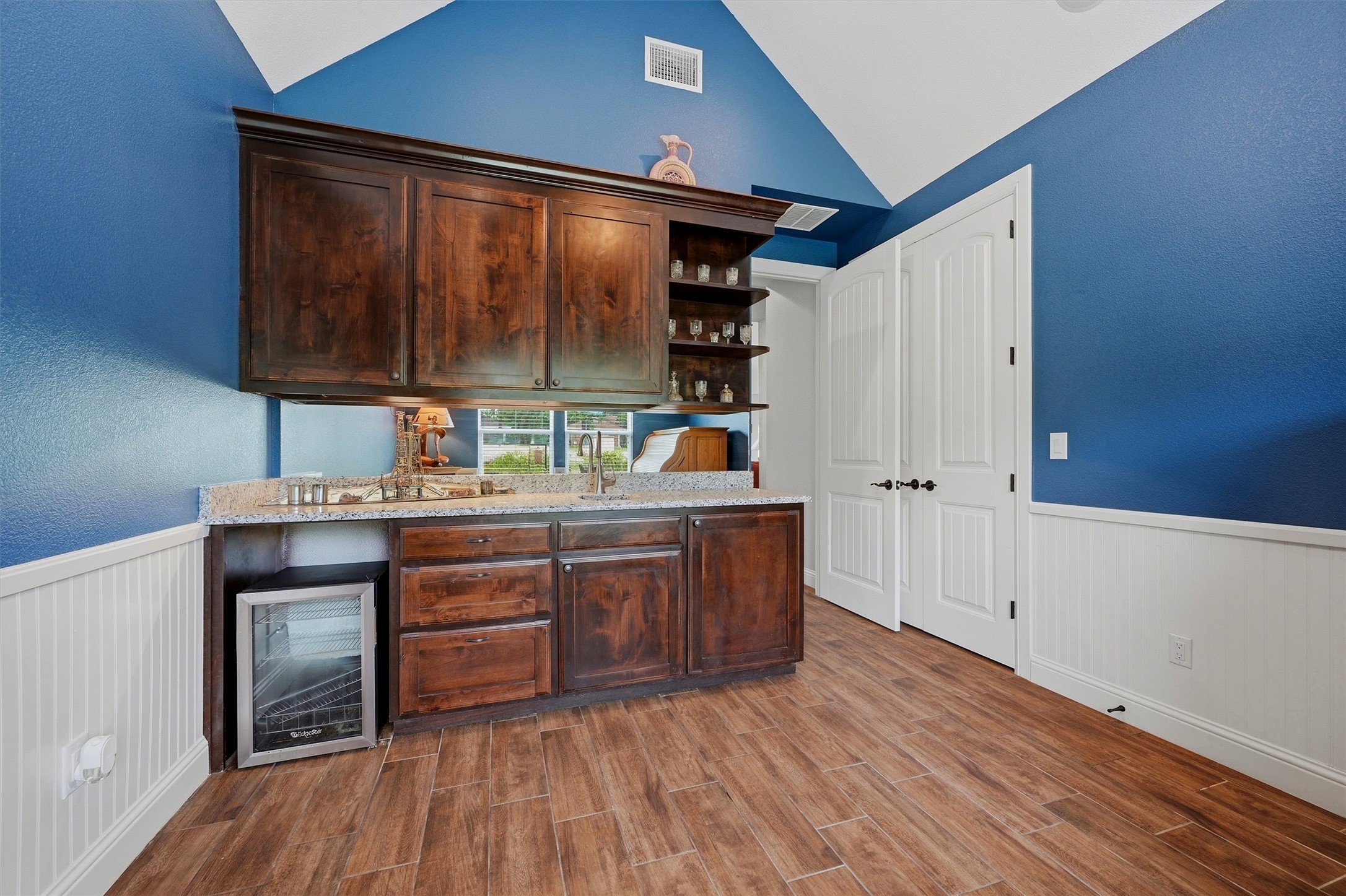 206 Modoc Trail Lake Kiowa TX 76240