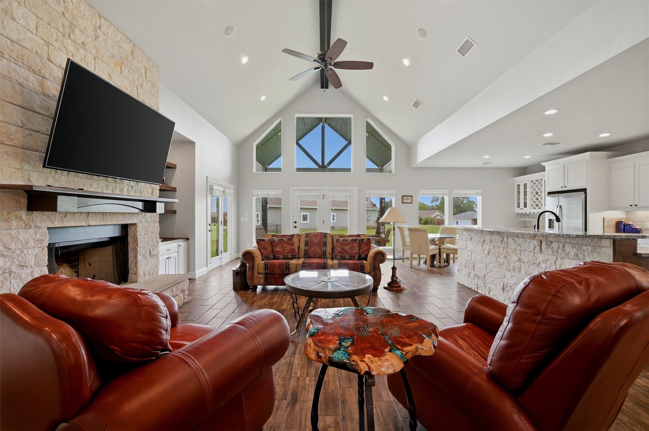 206 Modoc Trail Lake Kiowa TX 76240