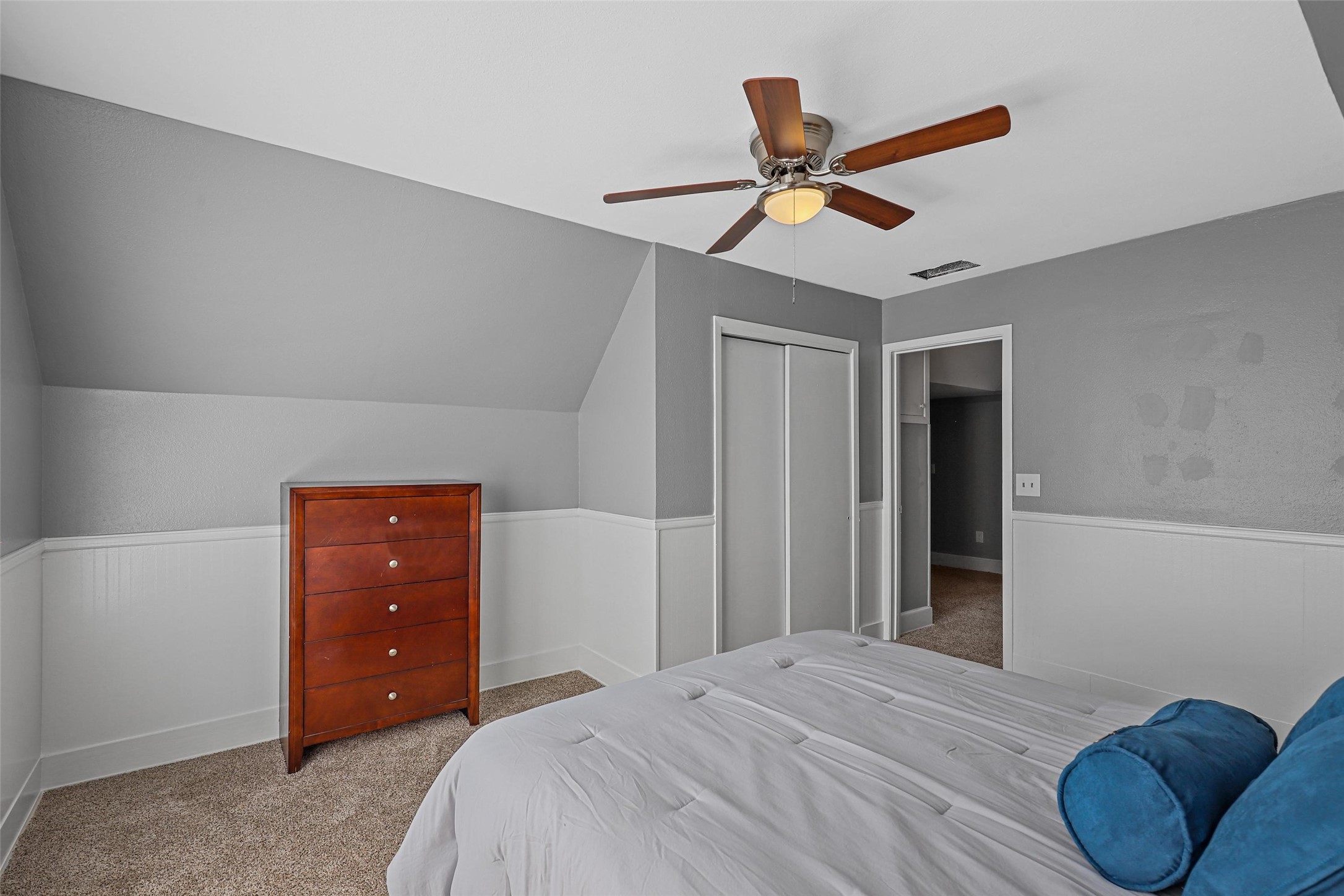 2563 S University Drive Fort Worth TX 76109