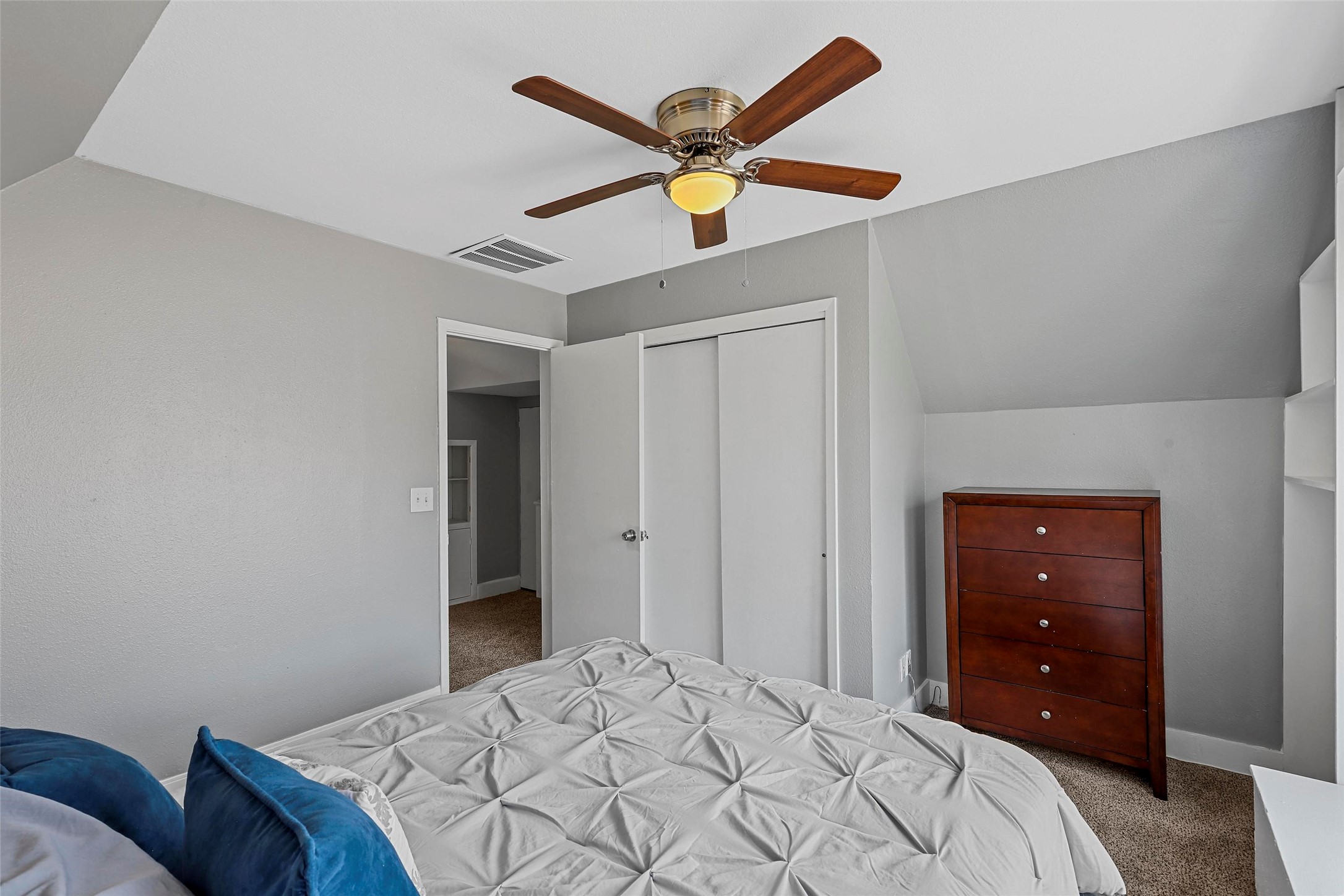 2563 S University Drive Fort Worth TX 76109