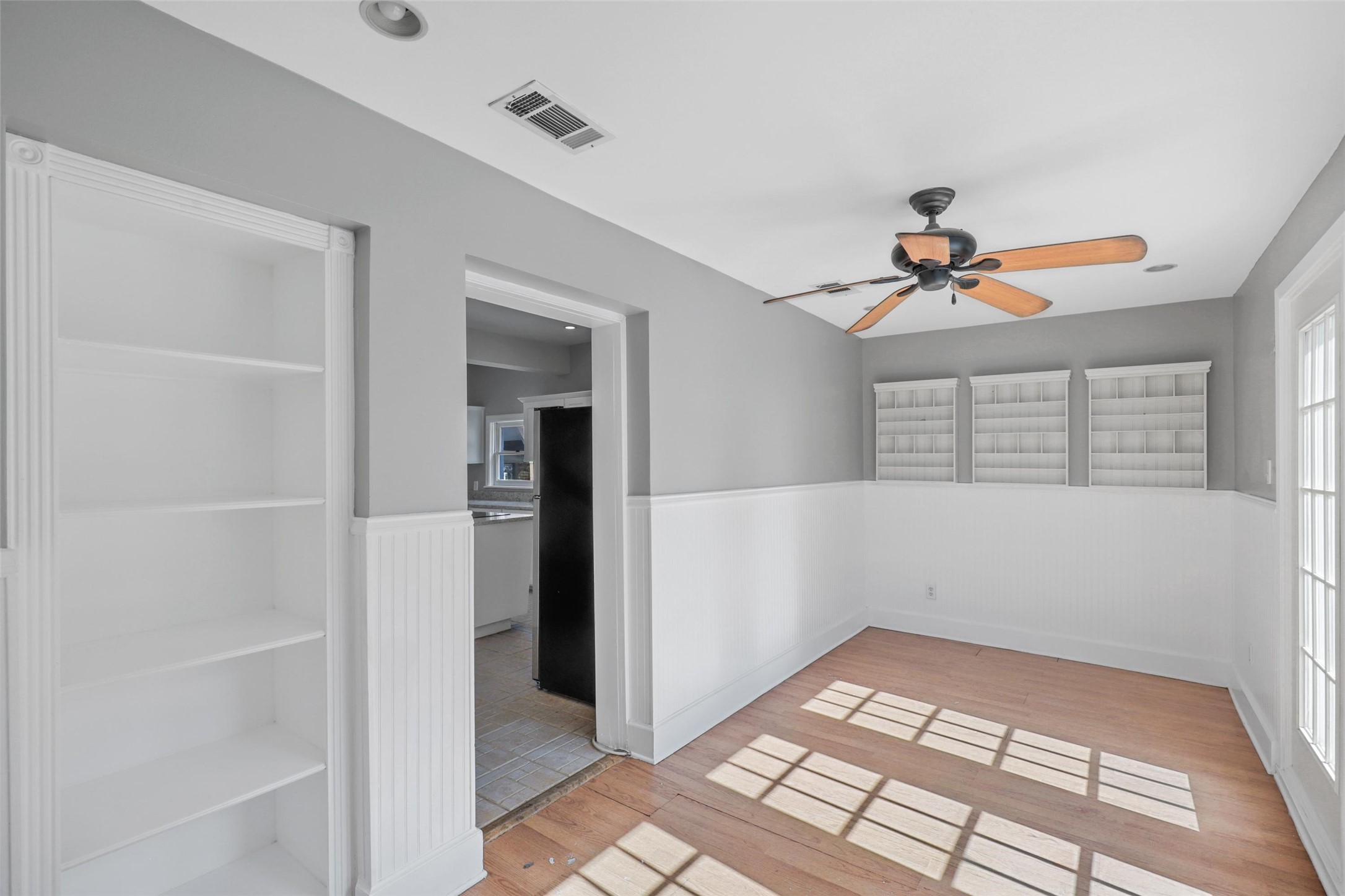 2563 S University Drive Fort Worth TX 76109