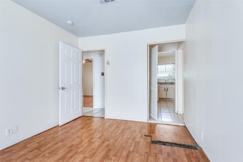 718 Susan Drive Arlington TX 76010