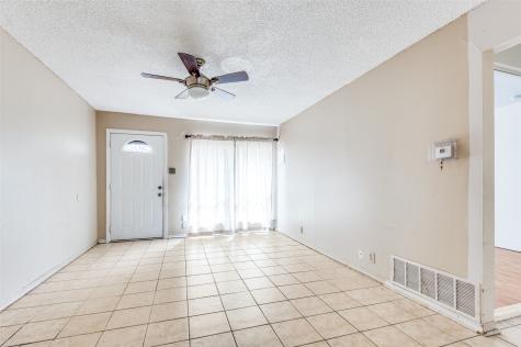 718 Susan Drive Arlington TX 76010