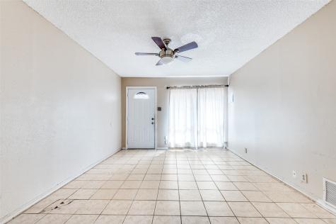 718 Susan Drive Arlington TX 76010