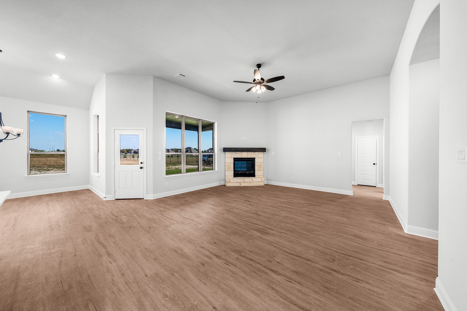 8355 Forest Glade Greenville TX 75402