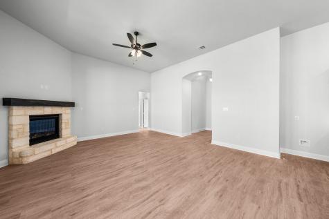 8355 Forest Glade Greenville TX 75402