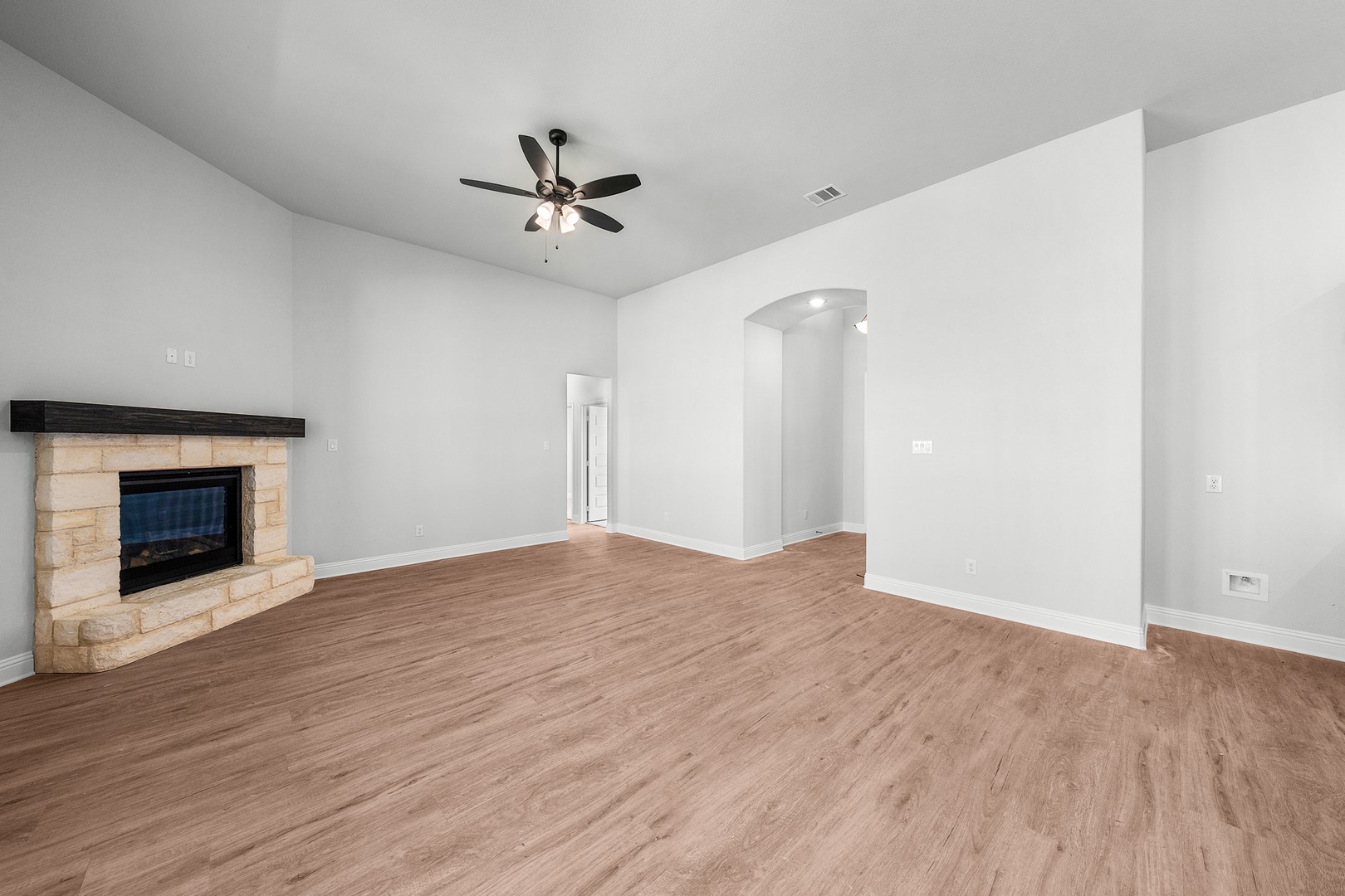 8355 Forest Glade Greenville TX 75402
