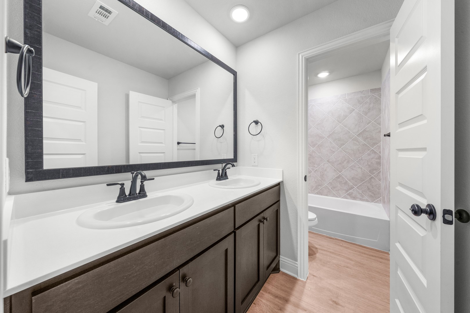 8355 Forest Glade Greenville TX 75402