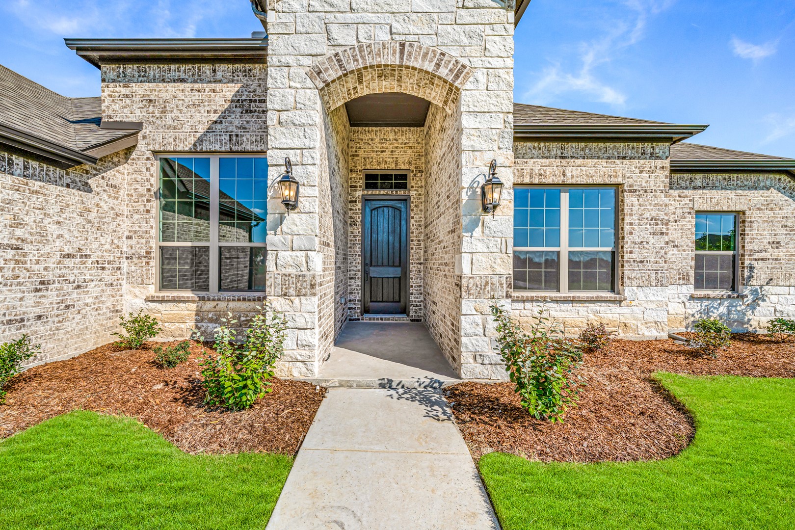 8355 Forest Glade Greenville TX 75402