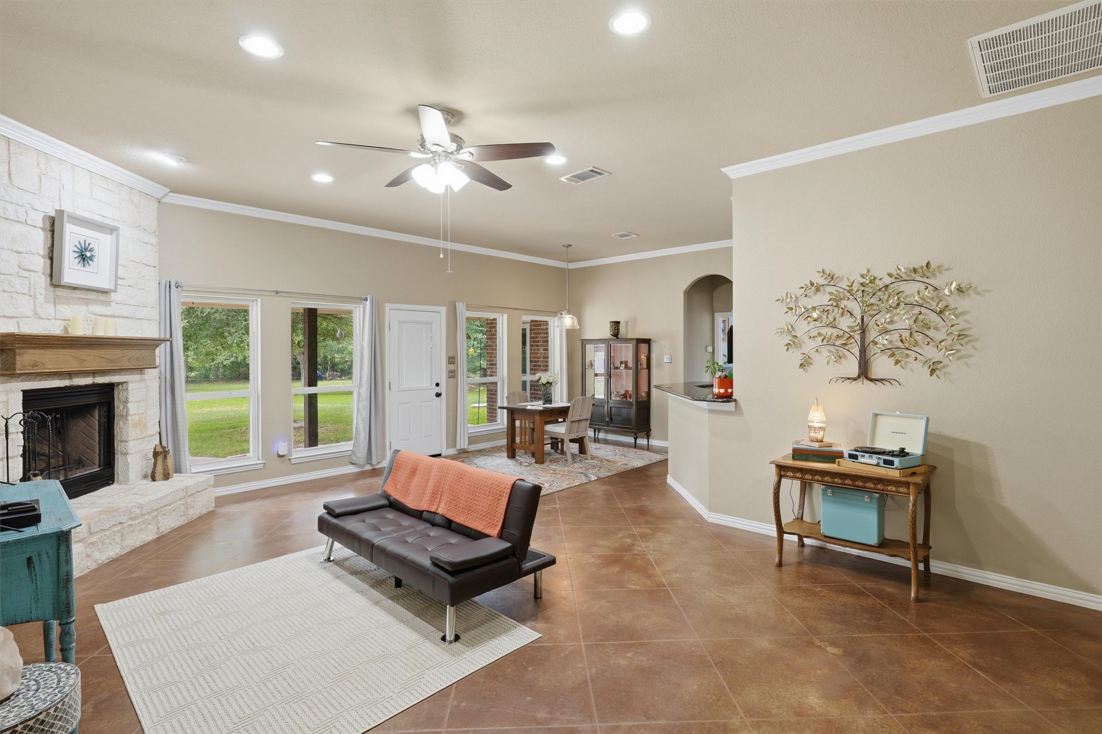 224 Hidden Creek Loop Weatherford TX 76085