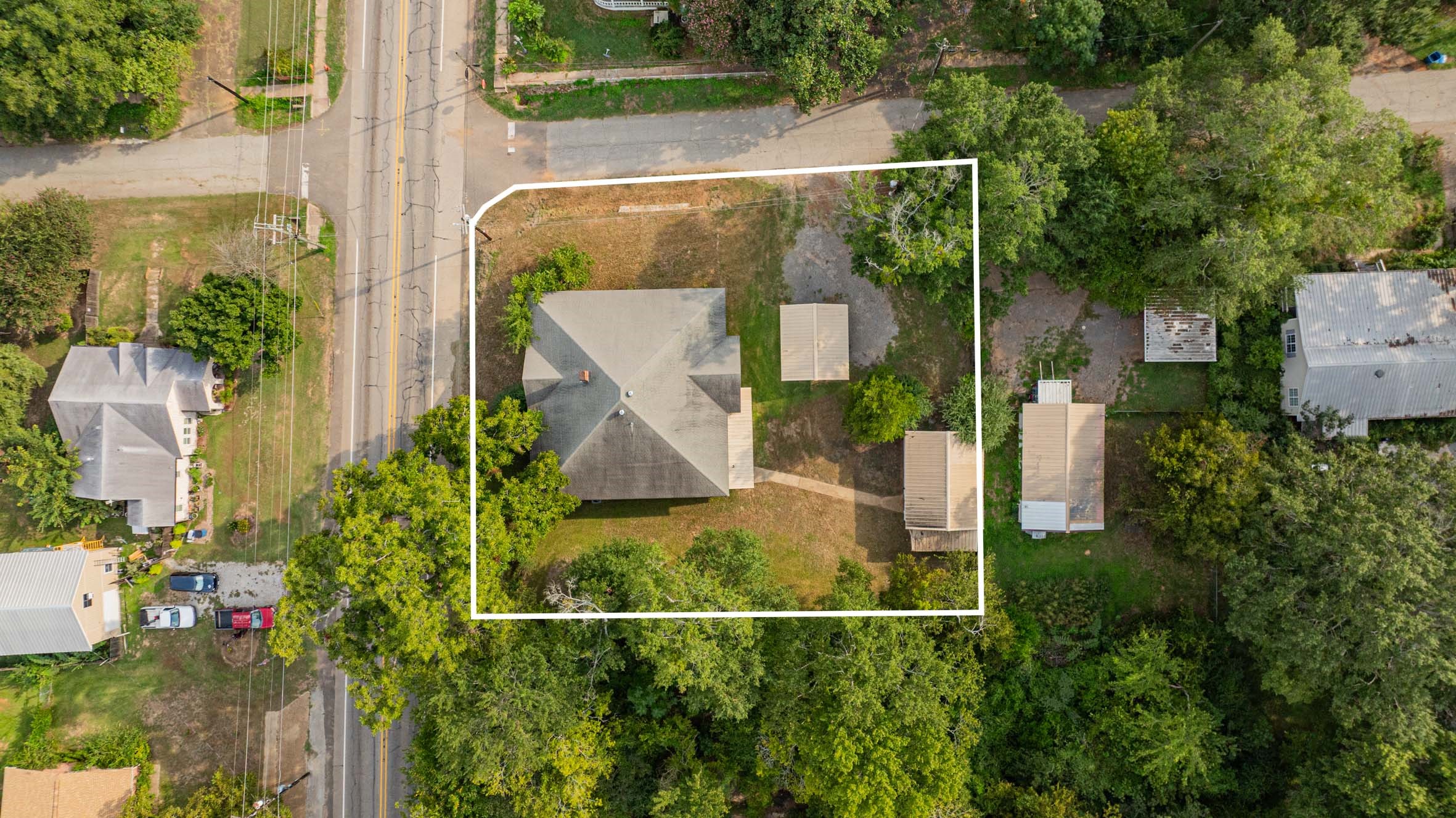 100 W Groves Street Big Sandy TX 75755