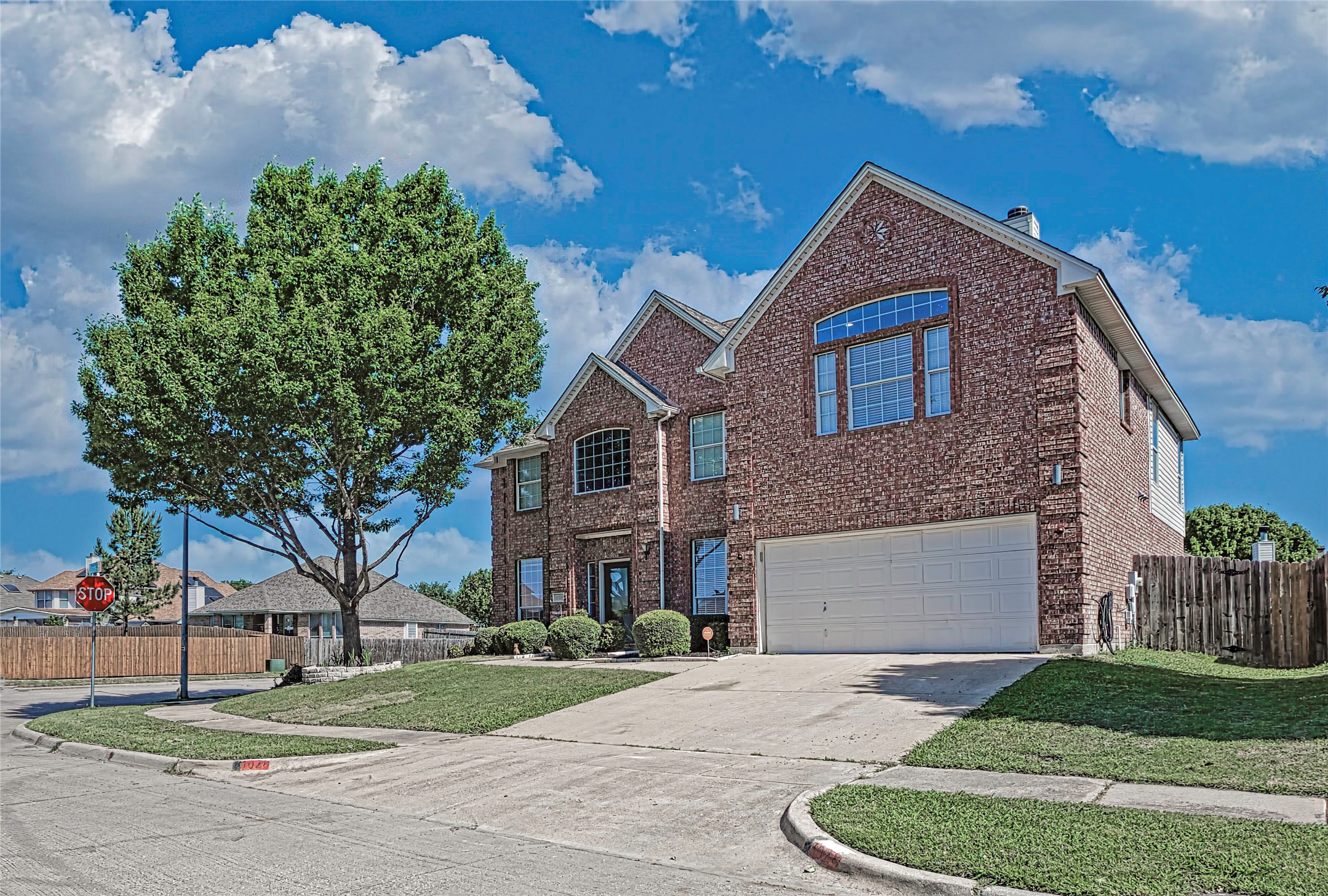 1028 Boscombe Court Grand Prairie TX 75052