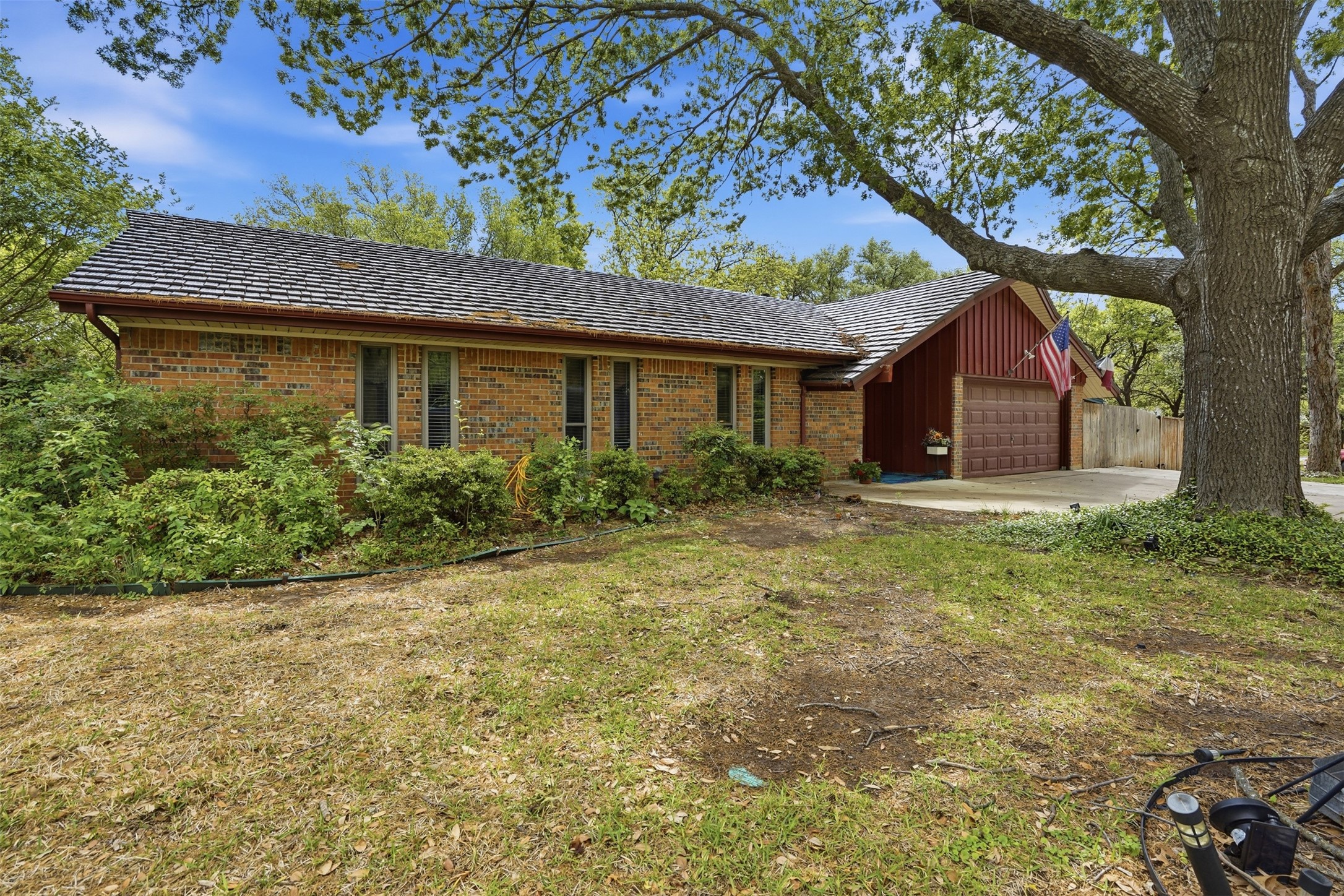 1233 Greenbriar Lane Cleburne TX 76033