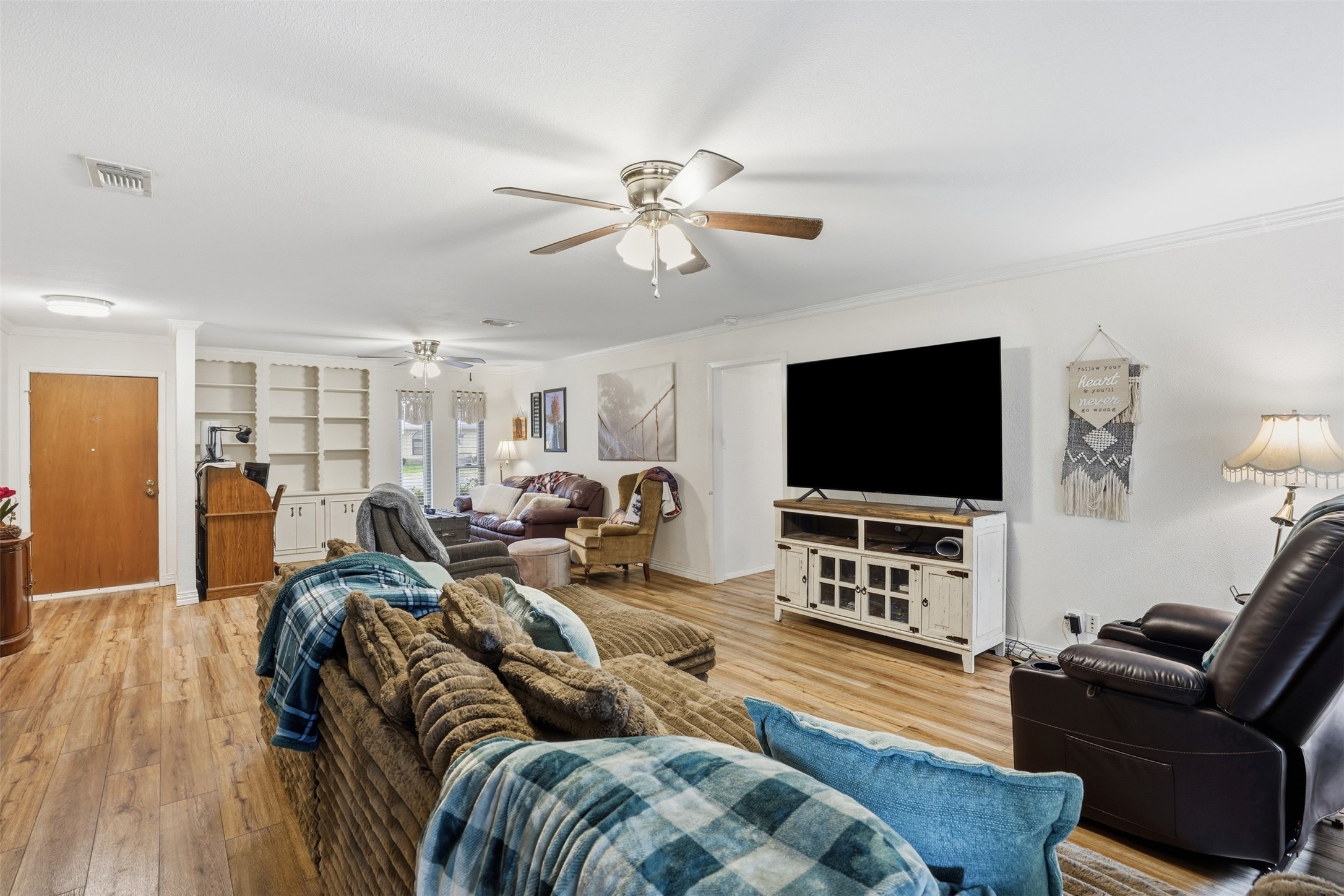 1233 Greenbriar Lane Cleburne TX 76033