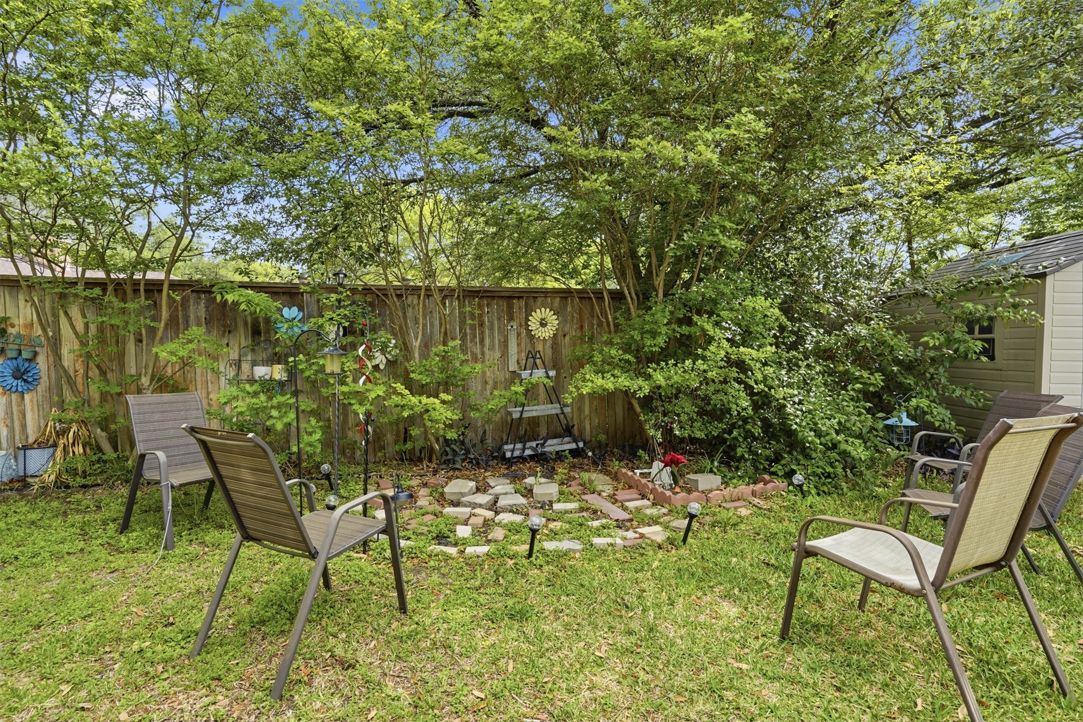1233 Greenbriar Lane Cleburne TX 76033