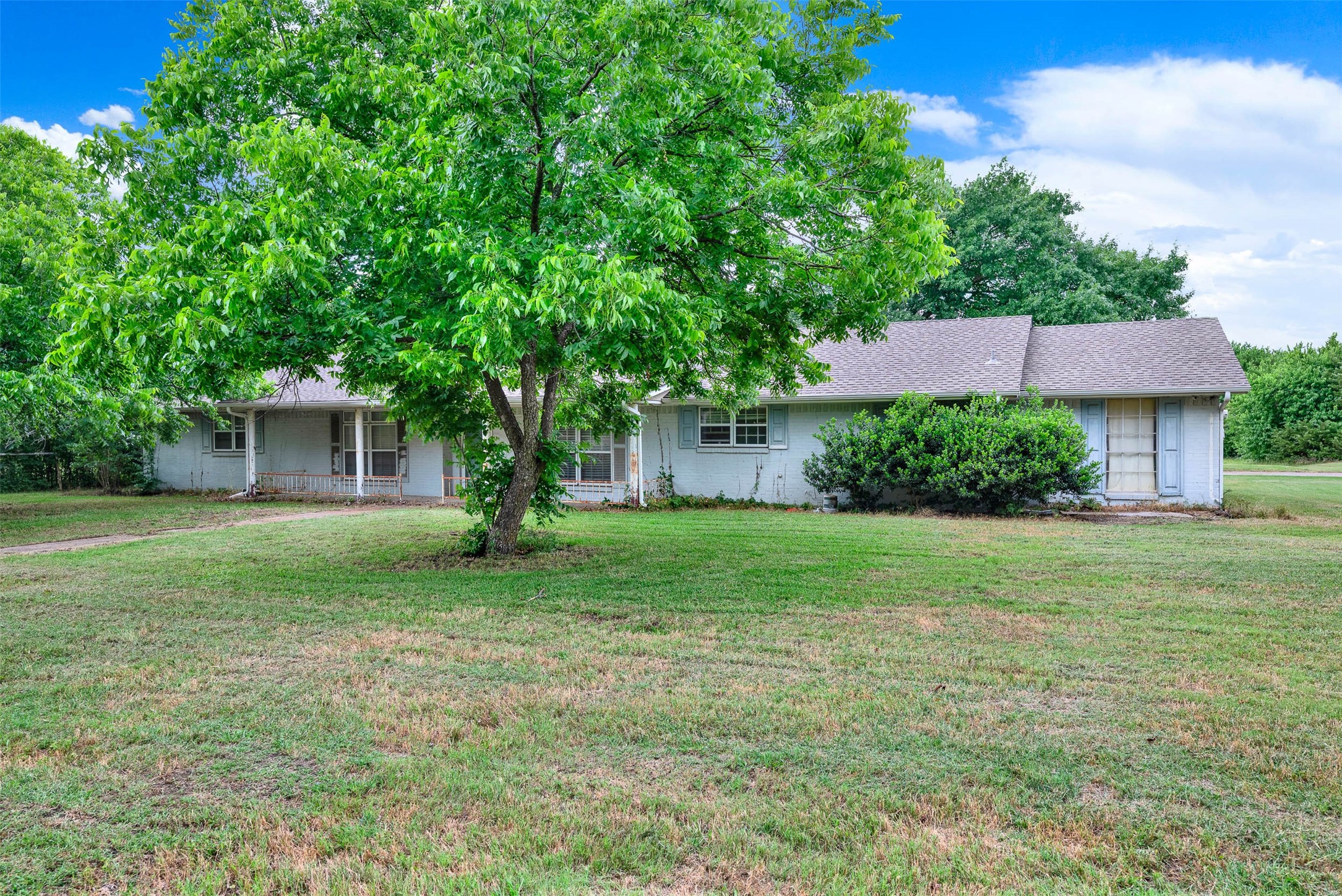 1415 S Joe Wilson Road Cedar Hill TX 75104