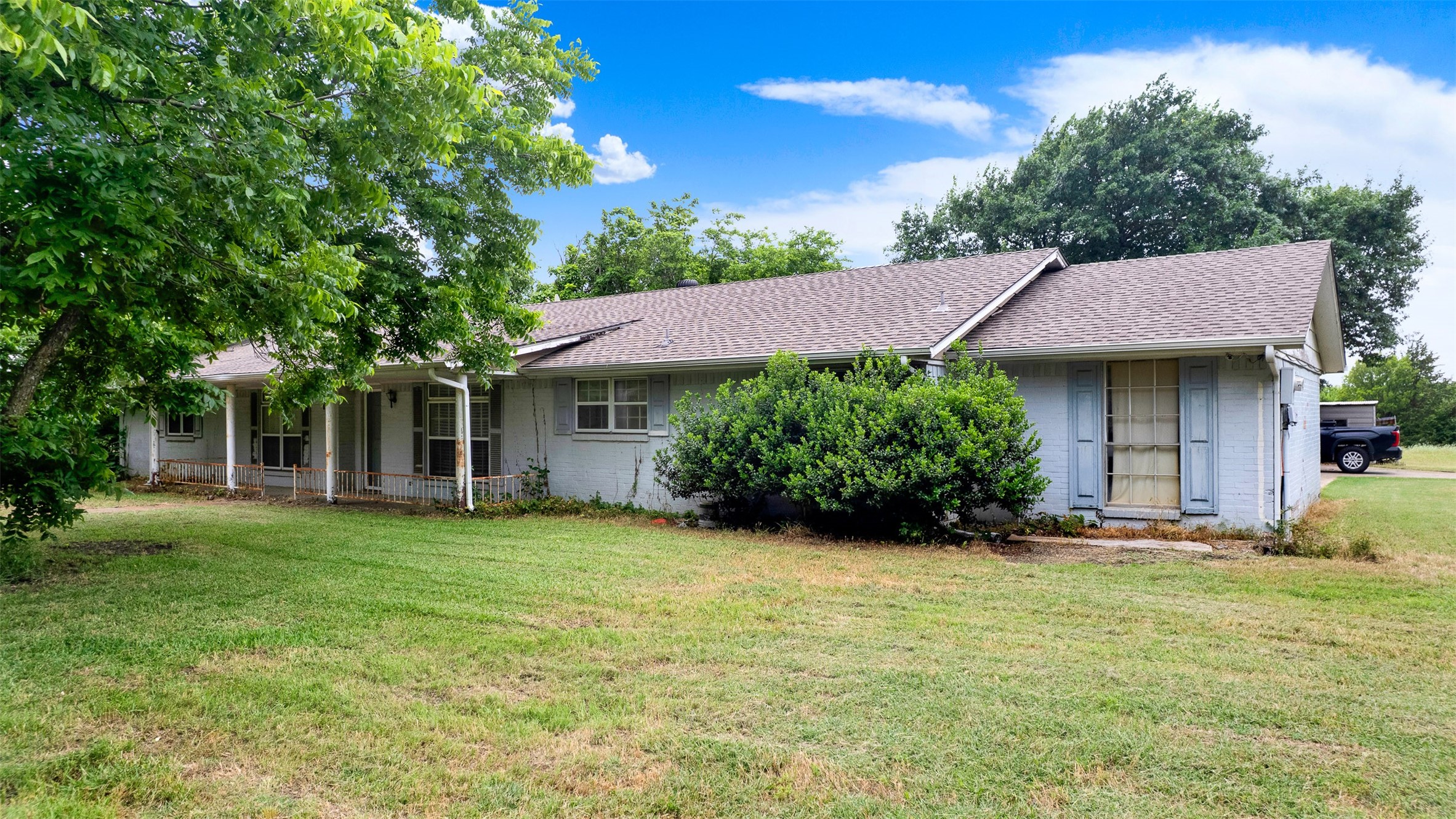1415 S Joe Wilson Road Cedar Hill TX 75104