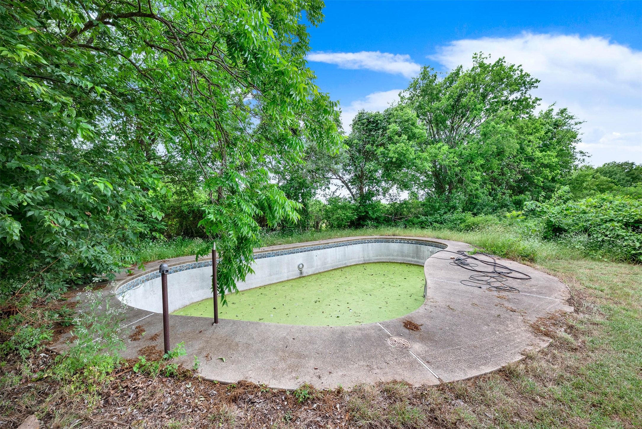 1415 S Joe Wilson Road Cedar Hill TX 75104
