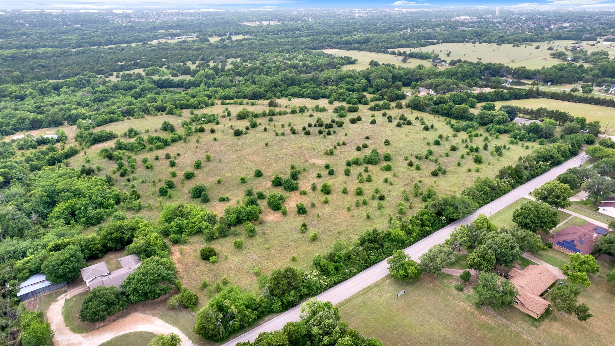 1415 S Joe Wilson Road Cedar Hill TX 75104