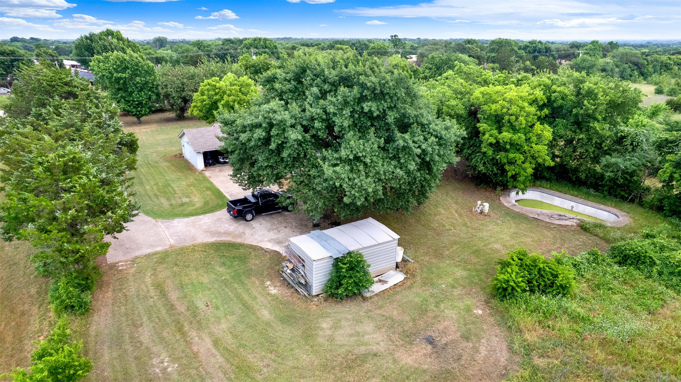 1415 S Joe Wilson Road Cedar Hill TX 75104