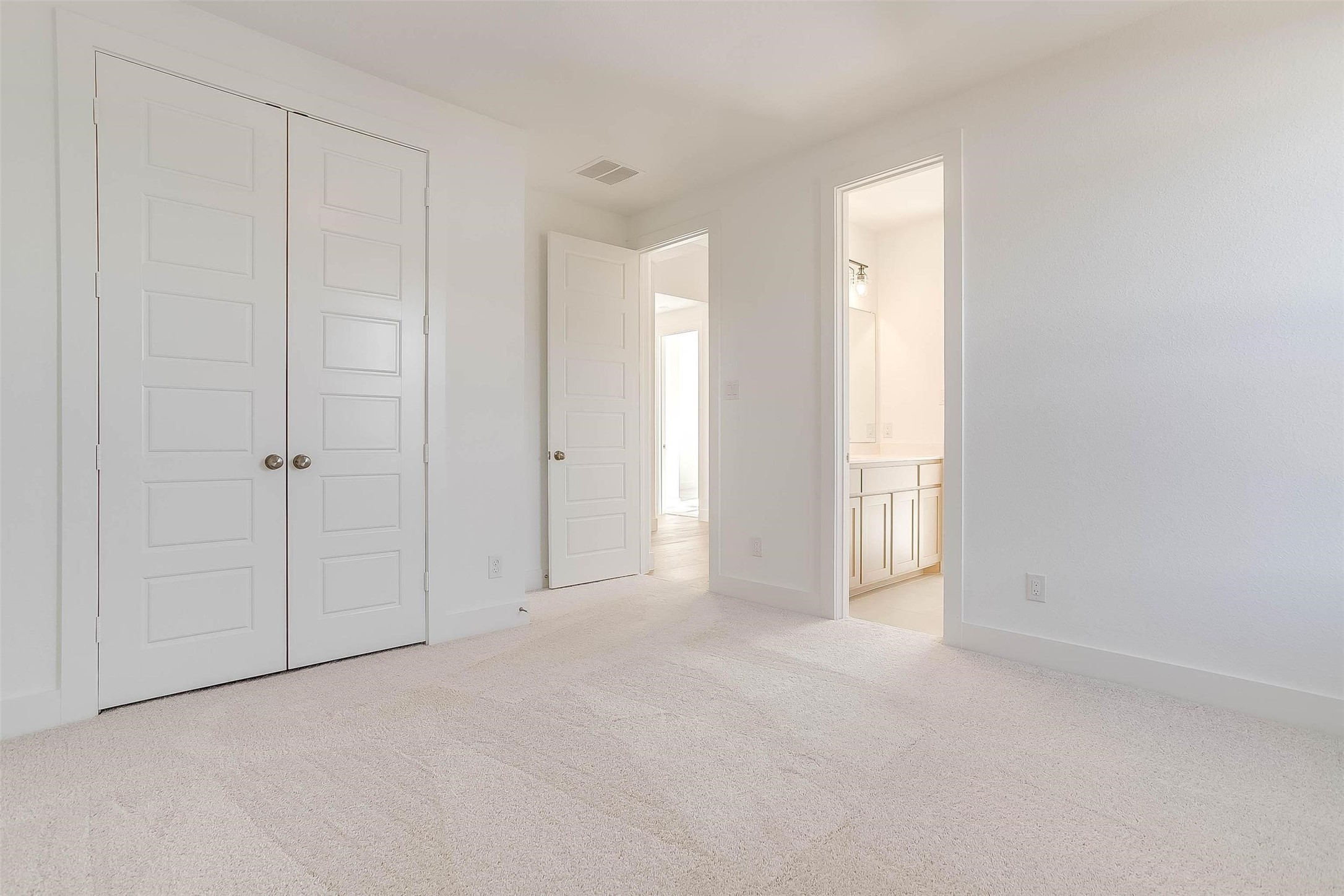 826 Feathergrass Court W Haslet TX 76052