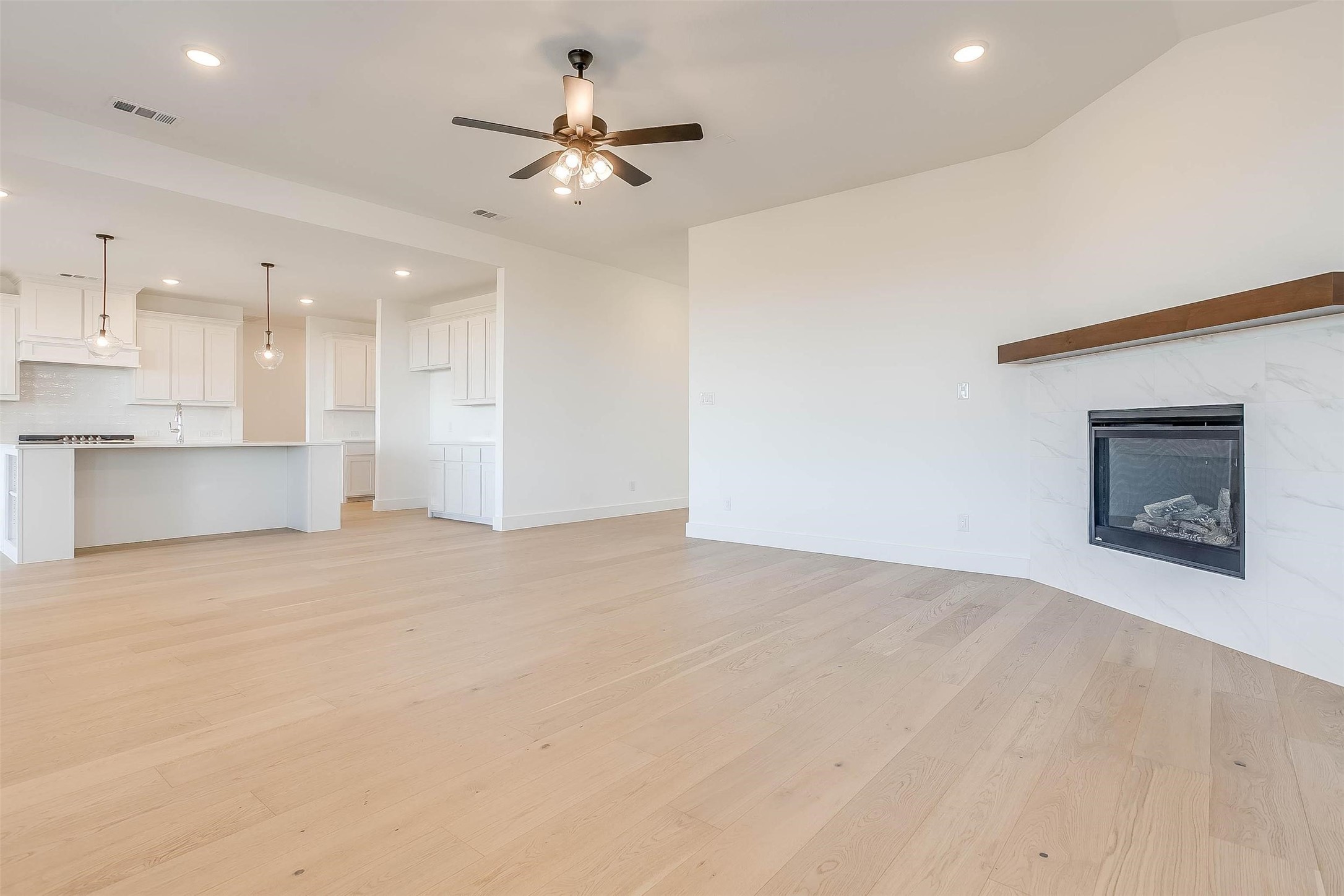 826 Feathergrass Court W Haslet TX 76052
