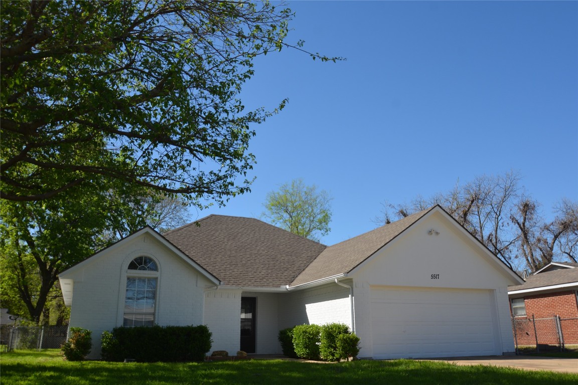 5517 Dennis Avenue Fort Worth TX 76114