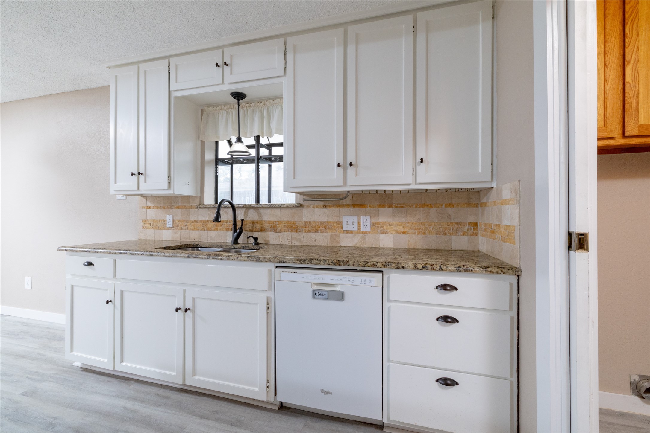 937 Springhill Drive Burleson TX 76028