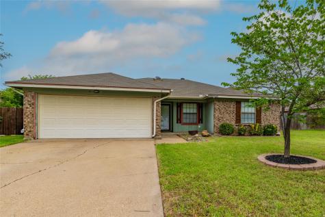 937 Springhill Drive Burleson TX 76028