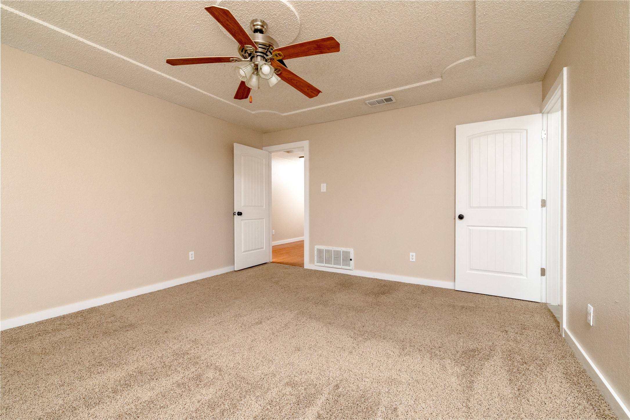 937 Springhill Drive Burleson TX 76028