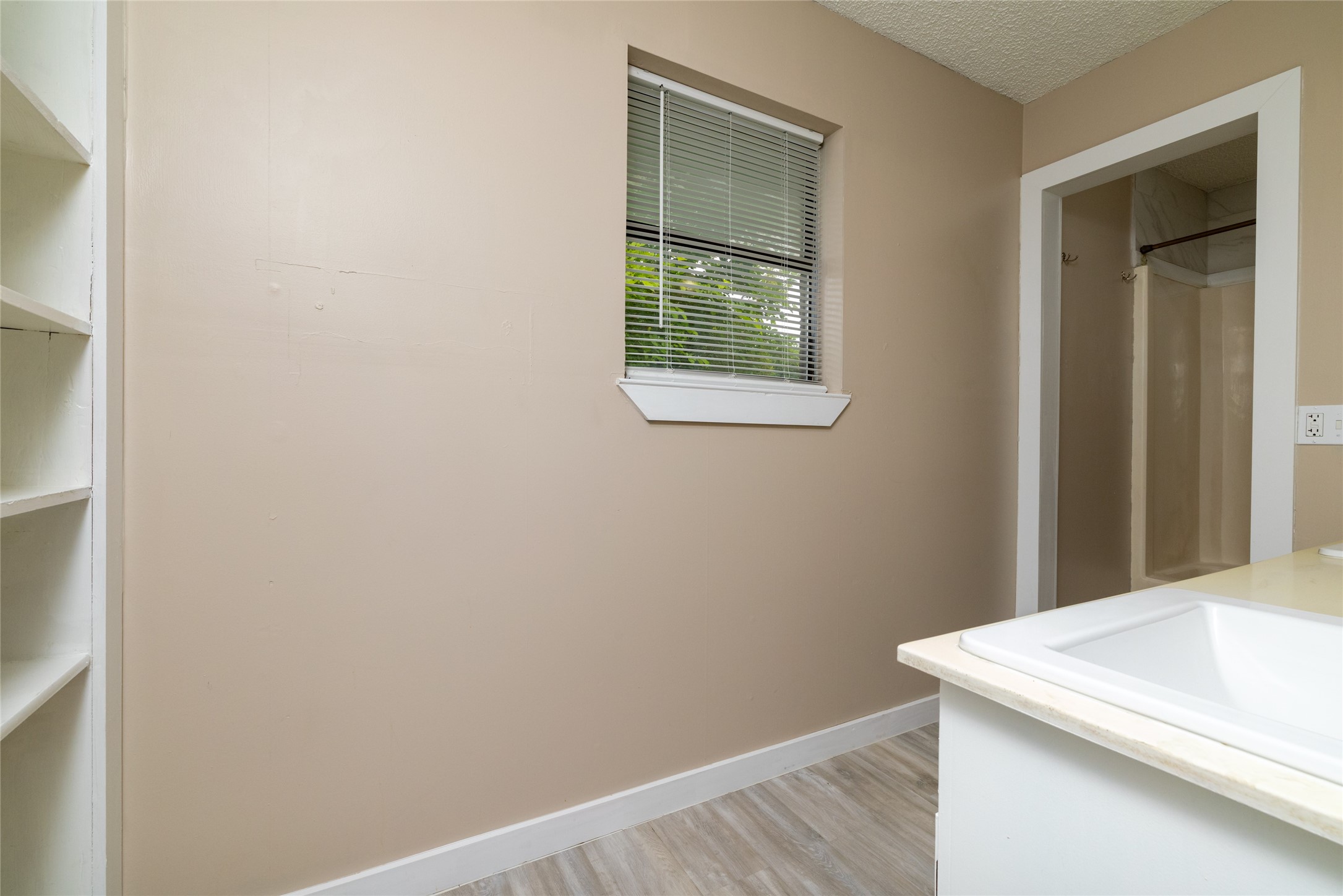 937 Springhill Drive Burleson TX 76028