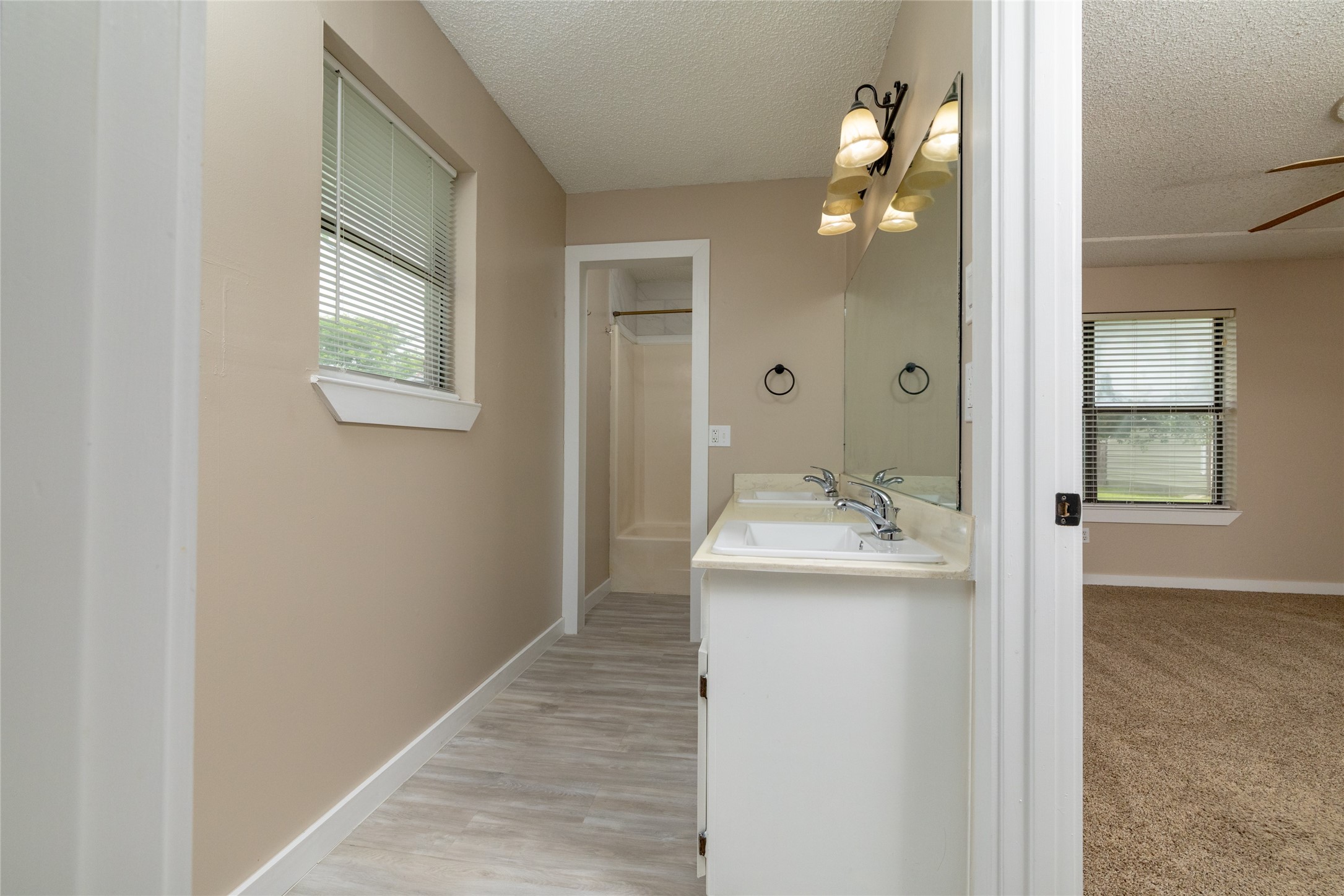 937 Springhill Drive Burleson TX 76028