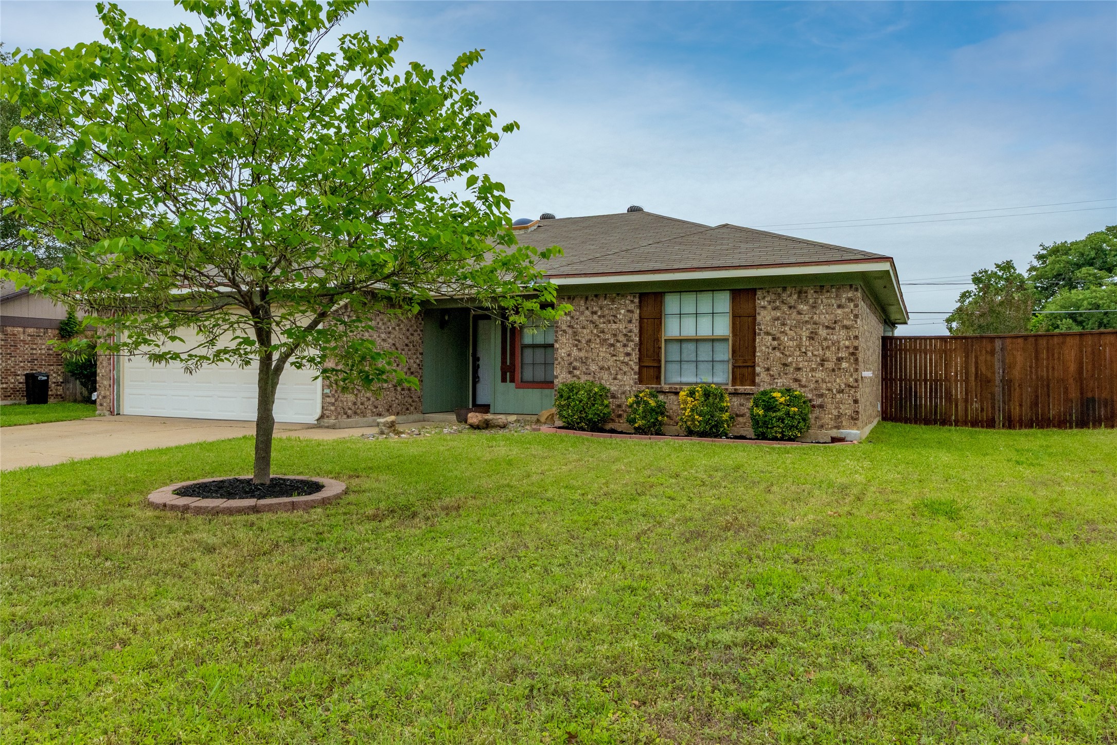 937 Springhill Drive Burleson TX 76028