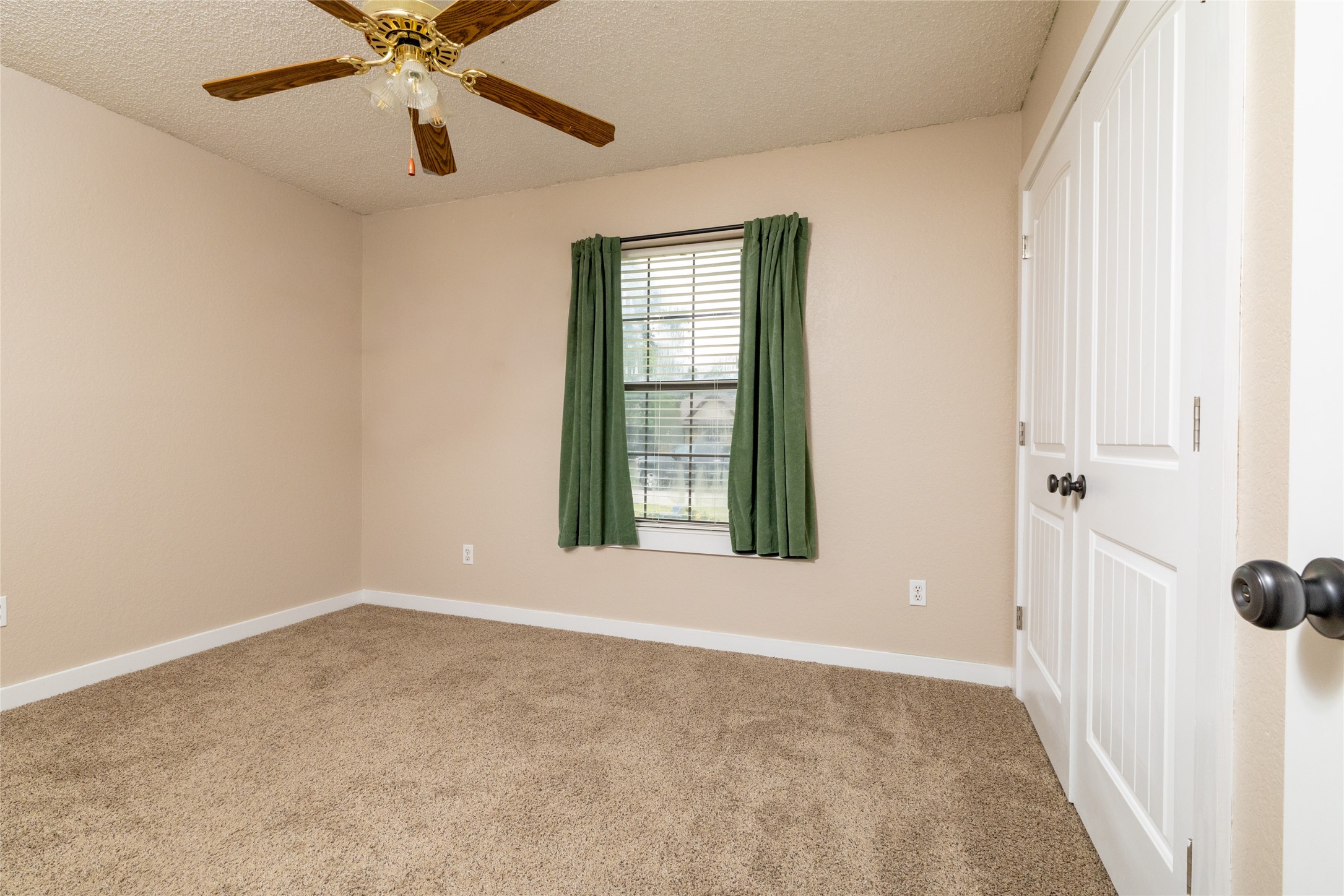 937 Springhill Drive Burleson TX 76028
