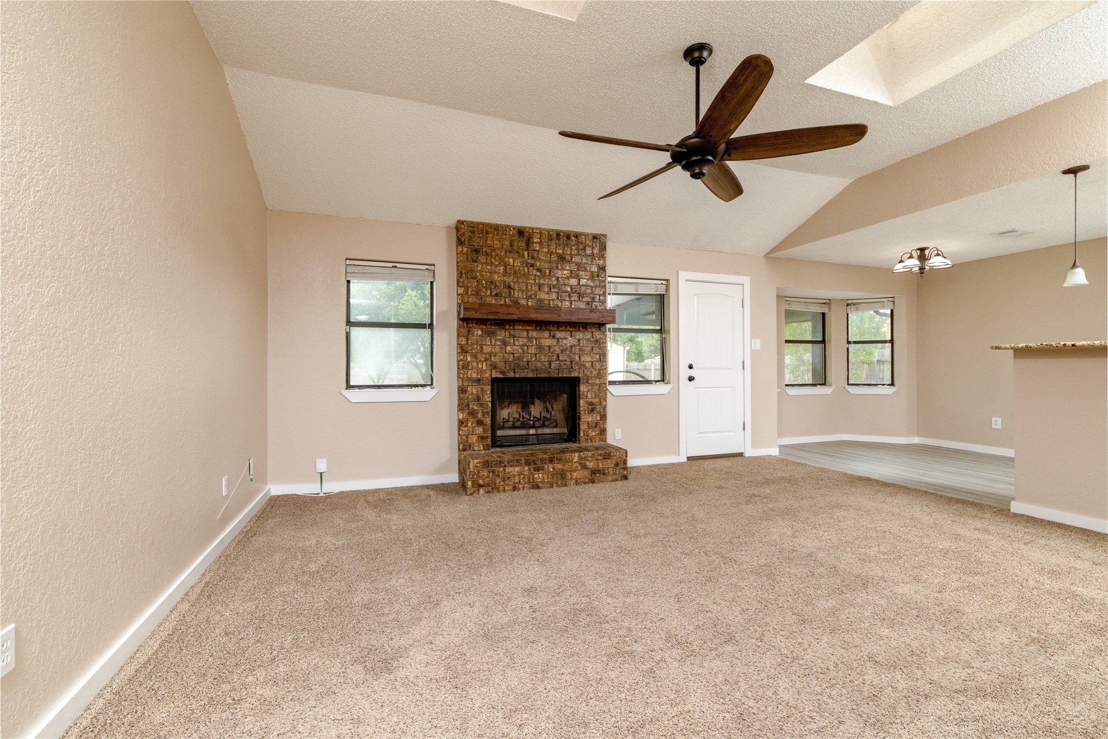 937 Springhill Drive Burleson TX 76028