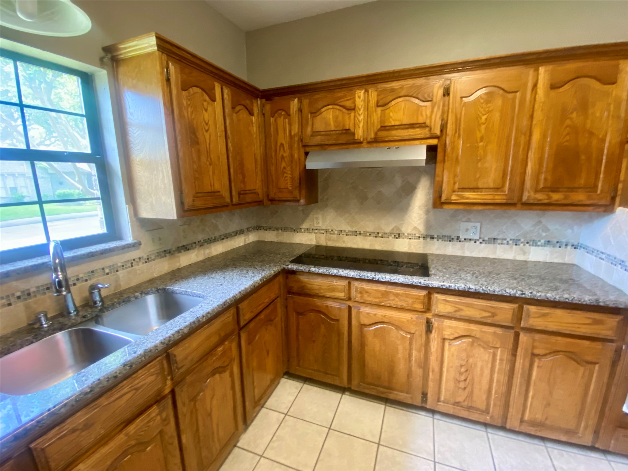 4123 Lawngate Drive Dallas TX 75287