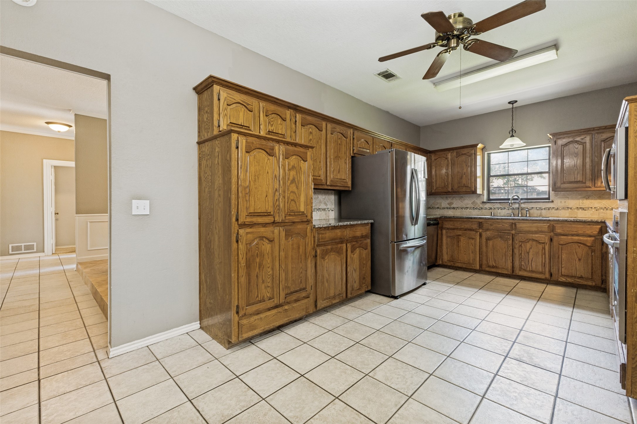 4123 Lawngate Drive Dallas TX 75287