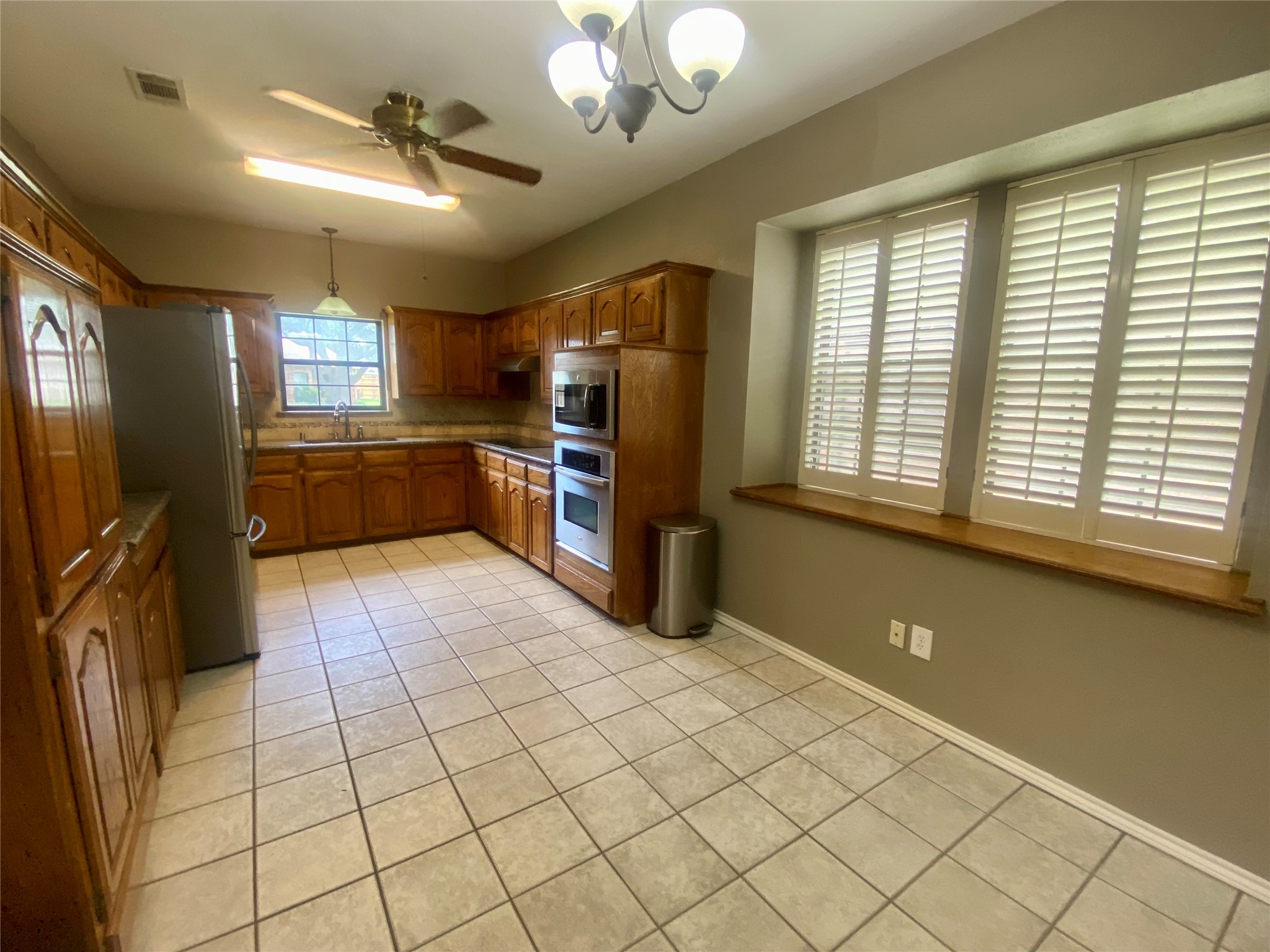 4123 Lawngate Drive Dallas TX 75287