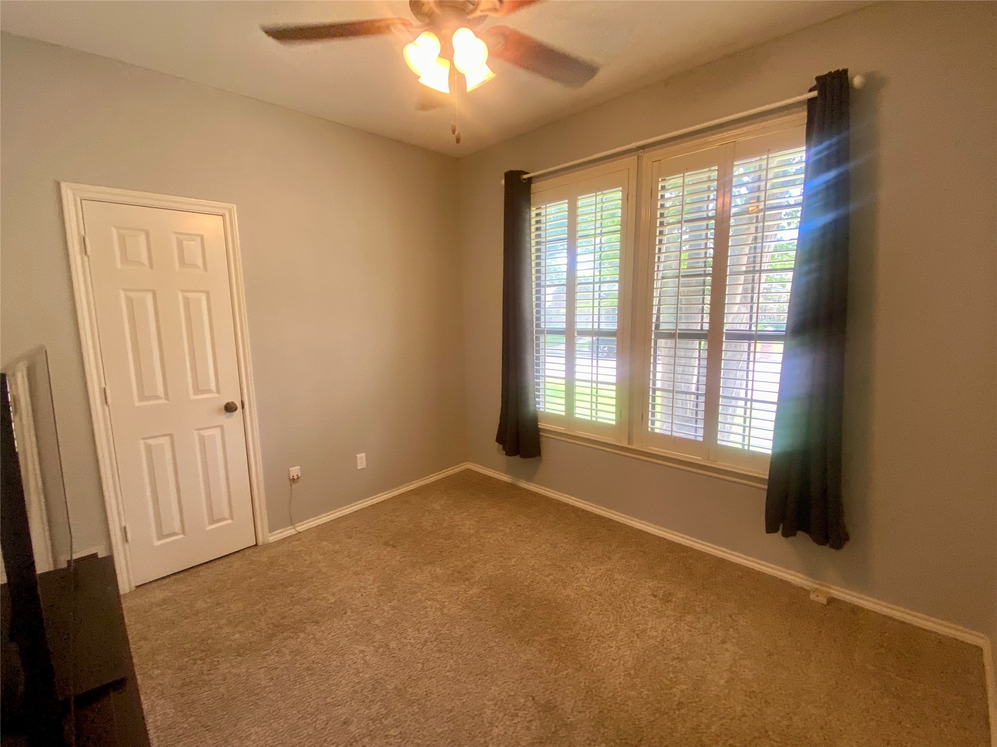 4123 Lawngate Drive Dallas TX 75287