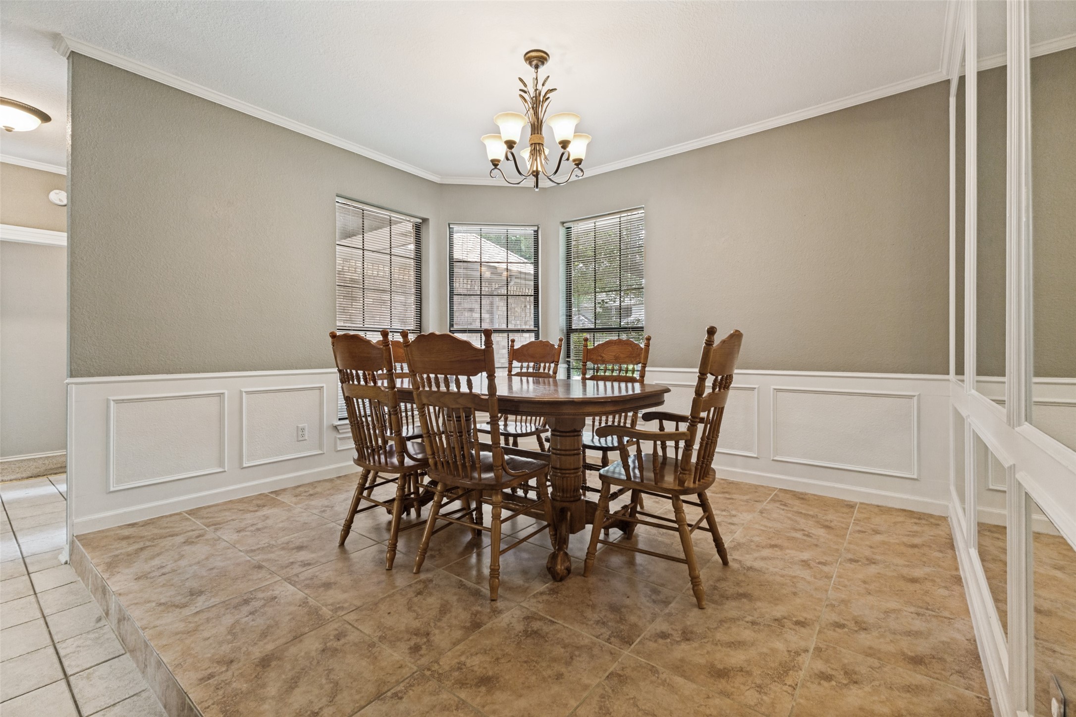 4123 Lawngate Drive Dallas TX 75287