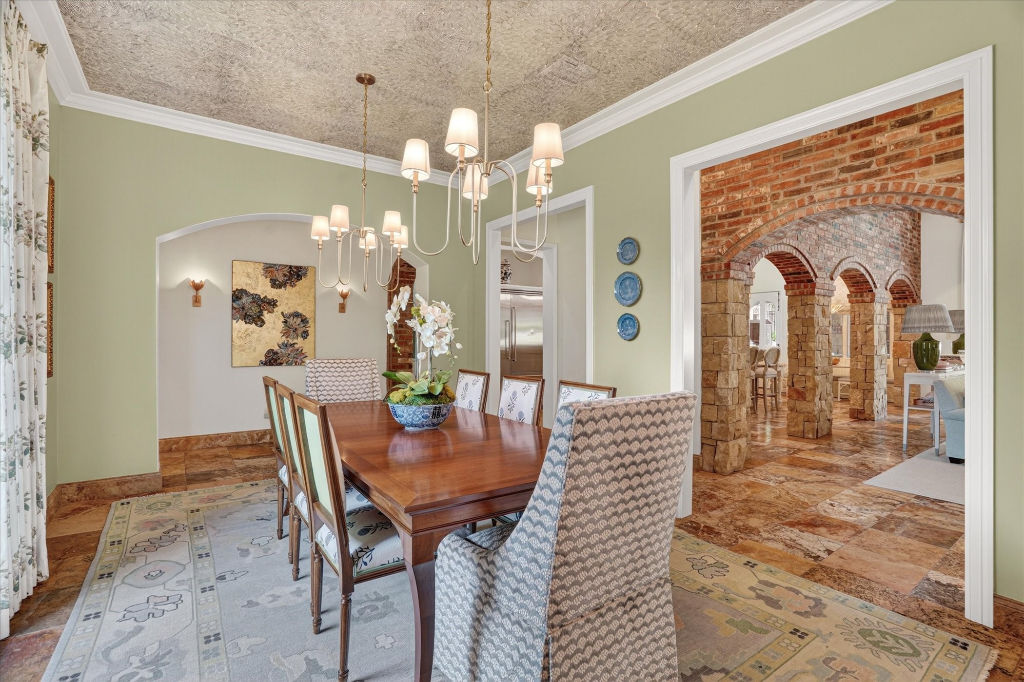 716 Flamingo Circle Burleson TX 76028